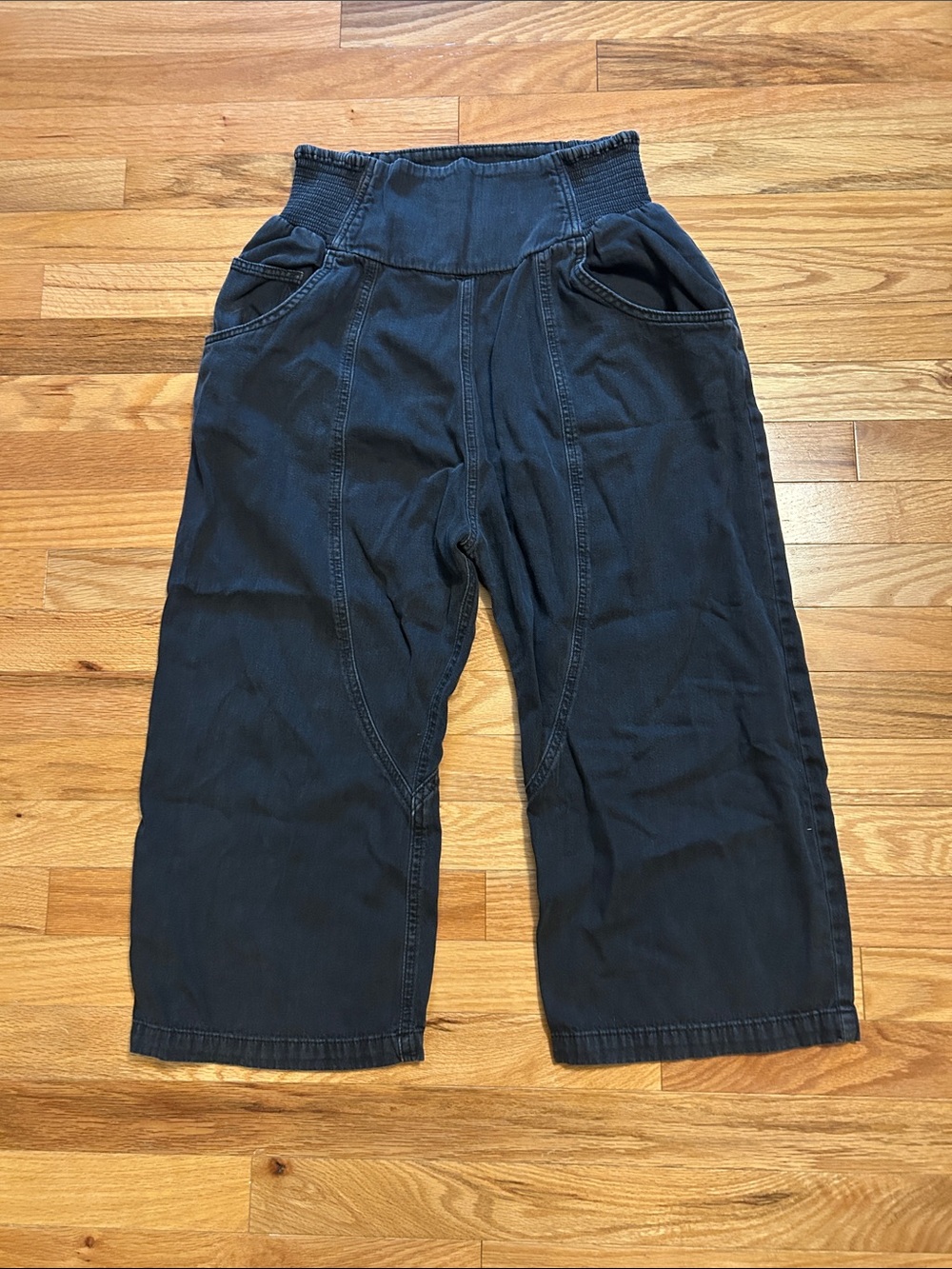 Free People Lunan Crop Harem Jeans. Small, color: sable (washed black)